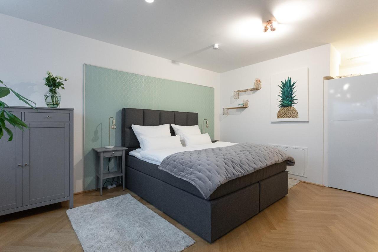 New Luxus Studio - 10Min Centre - Markus Apartment Wina Bagian luar foto