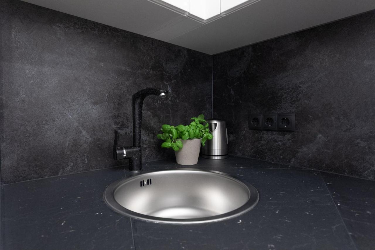 New Luxus Studio - 10Min Centre - Markus Apartment Wina Bagian luar foto